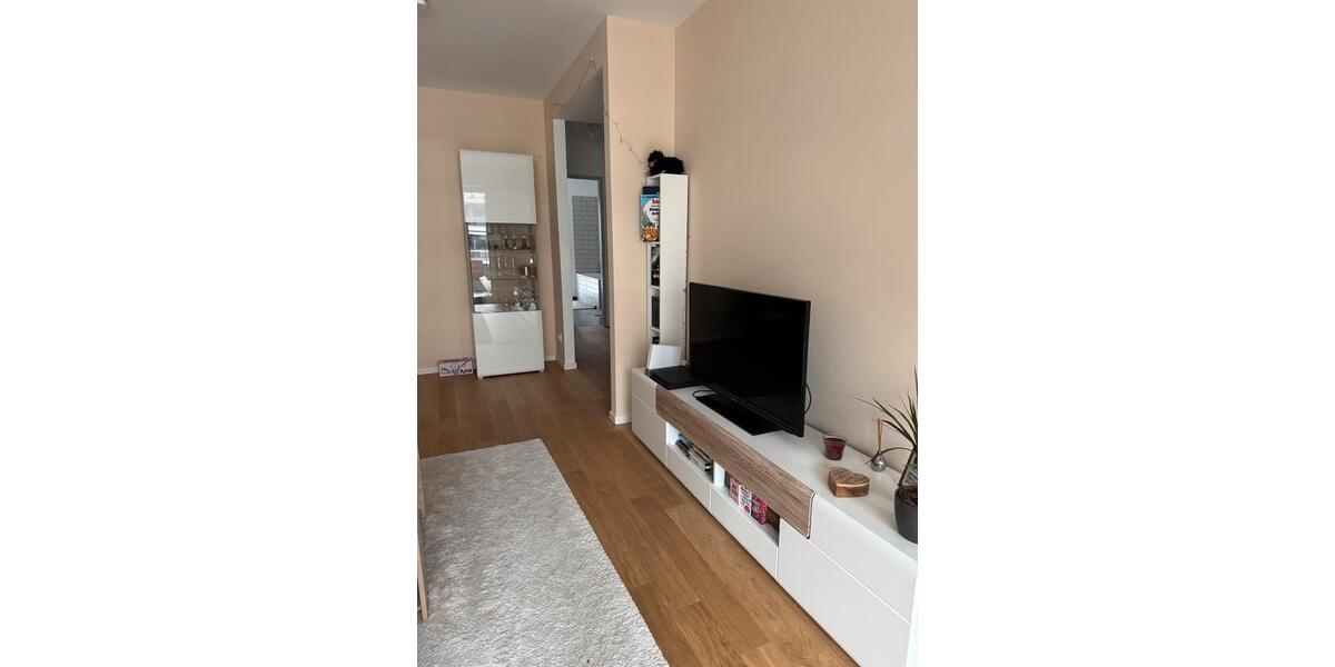 Etagenwohnung Frankfurt am Main Gutleutviertel - 3 Zimmer, 83 m&sup2;, 1.649&euro; | Angebot:26381179