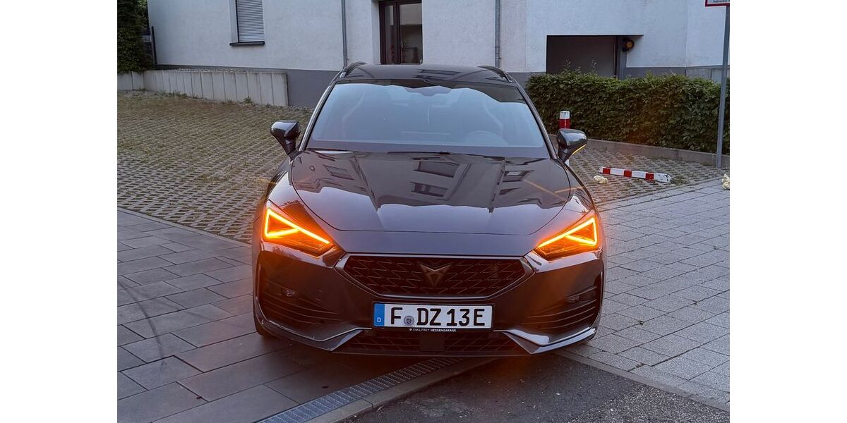 Cupra Leon 30.000 km 22.999 &euro; Frankfurt am Main 60431