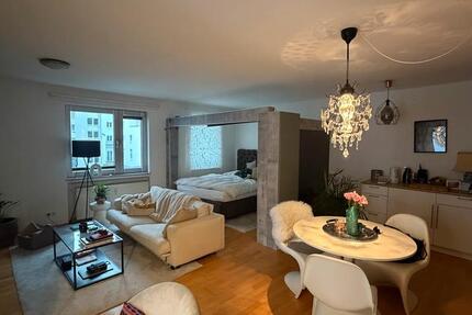 Unterzuvermieten: Schicke, möbilierte Wohnung in bester Ffm Lage 1 zimmer