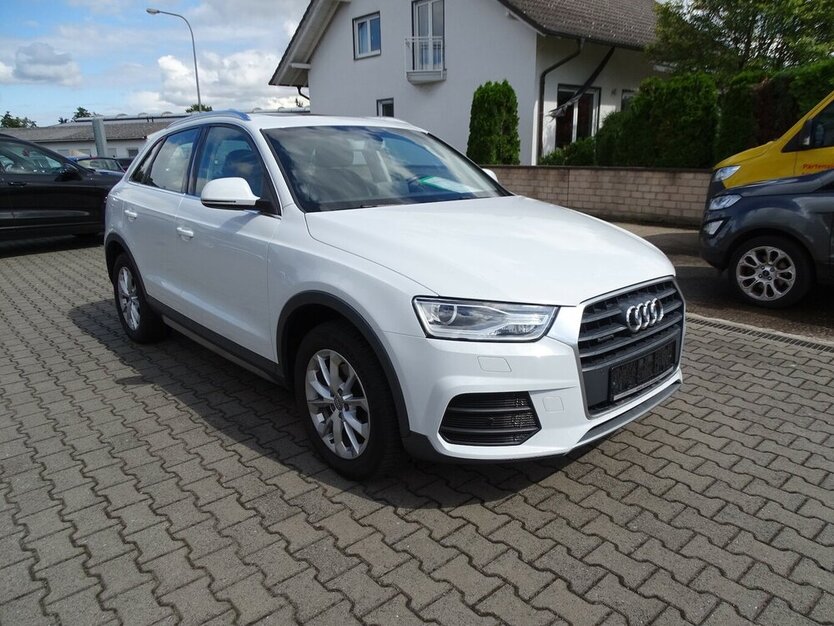 Audi Q3 2,0 TDI design quattro S-tronic, MMI+, Panorama 97.897 km 19.990 € Rodgau 63110