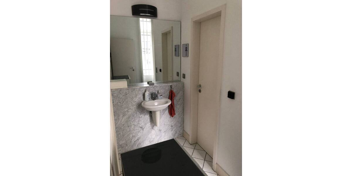 Gewerbeobjekt Friedberg - 4 Zimmer, 142 m&sup2;, 699.000&euro; | Angebot:25691940