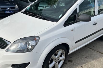 Opel Zafira 67.000 km 6.990 € Dreieich 63303
