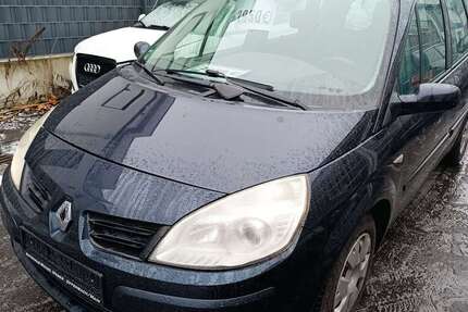 Renault Scenic 155.045 km 2.950 &euro; Offenbach 63071