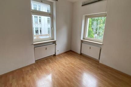 Gemütliche Single Wohnung mit mini Küche im Herzen von Sachsenhausen
