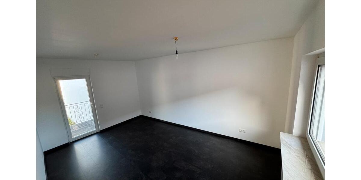 Exklusive, lichtdurchflutete 5,5 Zimmer-Wohnung - Saniert 5.5 zimmer