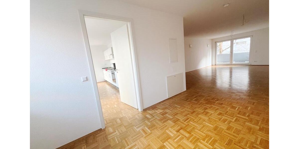 Etagenwohnung Offenbach am Main - 2 Zimmer, 92 m&sup2;, 1.334&euro; | Angebot:26105014