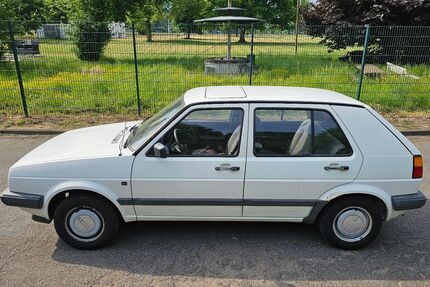VW Golf 138.000 km 2.350 € Großkrotzenburg 63538