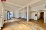 Saniertes Ladenlokal in Frankfurt-Rödelheim - perfekt für Büro, Atelier oder Studio