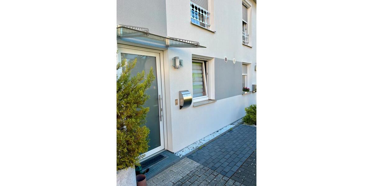 Reihenhaus Rodenbach - 3 Zimmer, 81 m&sup2;, 339.000&euro; | Angebot:26214117