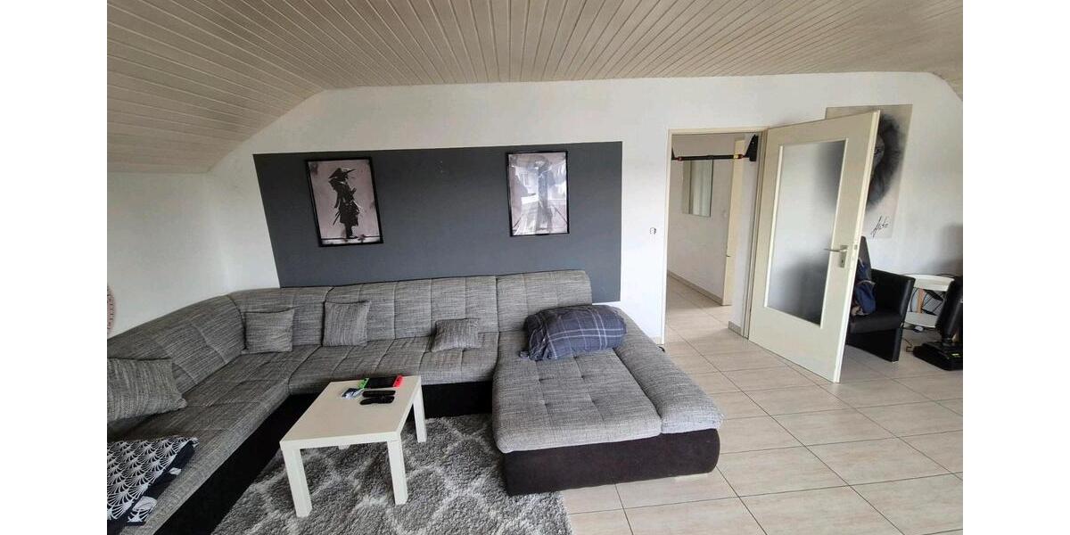 Dachgeschoßwohnung Rödermark - 3 Zimmer, 73 m&sup2;, 900&euro; | Angebot:26232510