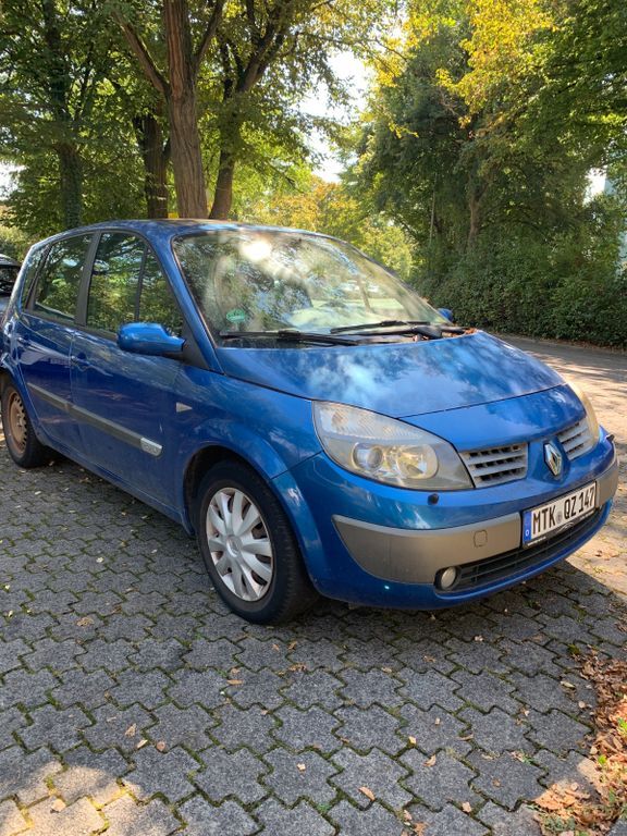 Renault Scenic 220.000 km 1.600 € schwalbach 65824