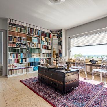 Penthouse Skyline Frankfurt - möbliert 3 zimmer