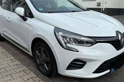 Renault Clio 75.123 km 9.460 € Eppstein 65817