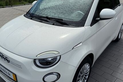 Fiat 500e 18.750 km 19.999 € Erlensee 63526