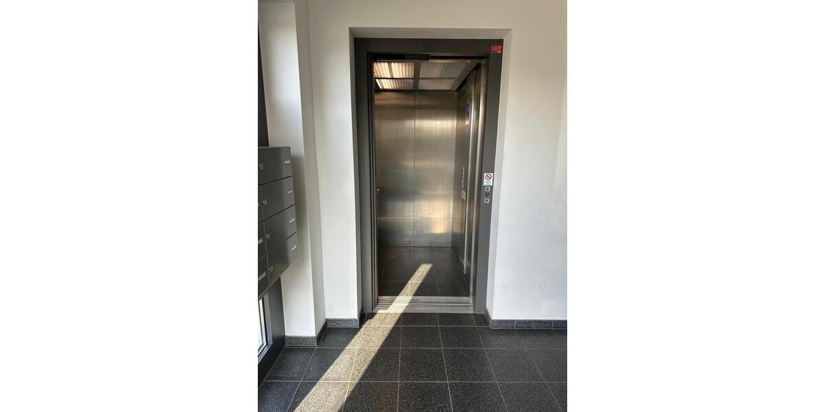 Etagenwohnung Hattersheim am Main - 2.5 Zimmer, 80 m&sup2;, 1.250&euro; | Angebot:25370323