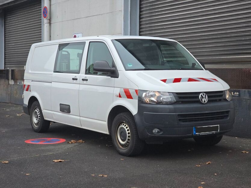 VW T5 Transporter 177.777 km 14.777 € Frankfurt a.M. 60316