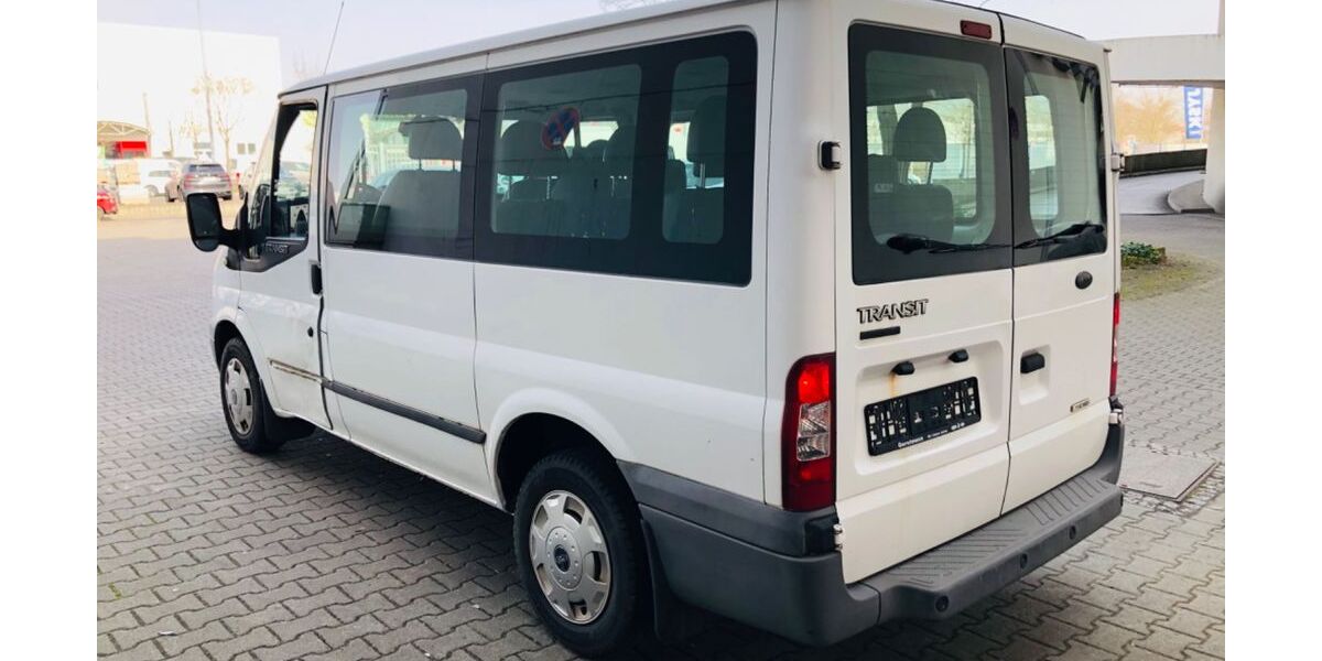 Ford Transit 324.000 km 4.990 &euro; Frankfurt am Main 60435