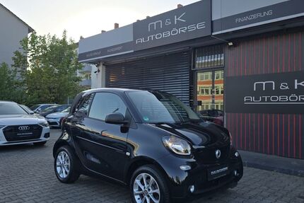 Smart ForTwo 27.800 km 13.900 &euro; OFFENBACH AM MAIN 63075