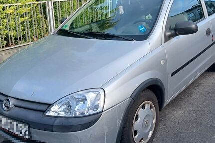 Opel Corsa 125.000 km 750 &euro; Schwalbach am Taunus 65824
