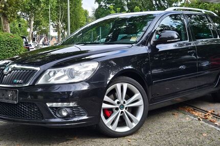 Skoda Octavia 206.000 km 6.900 € Bad Homburg 61350