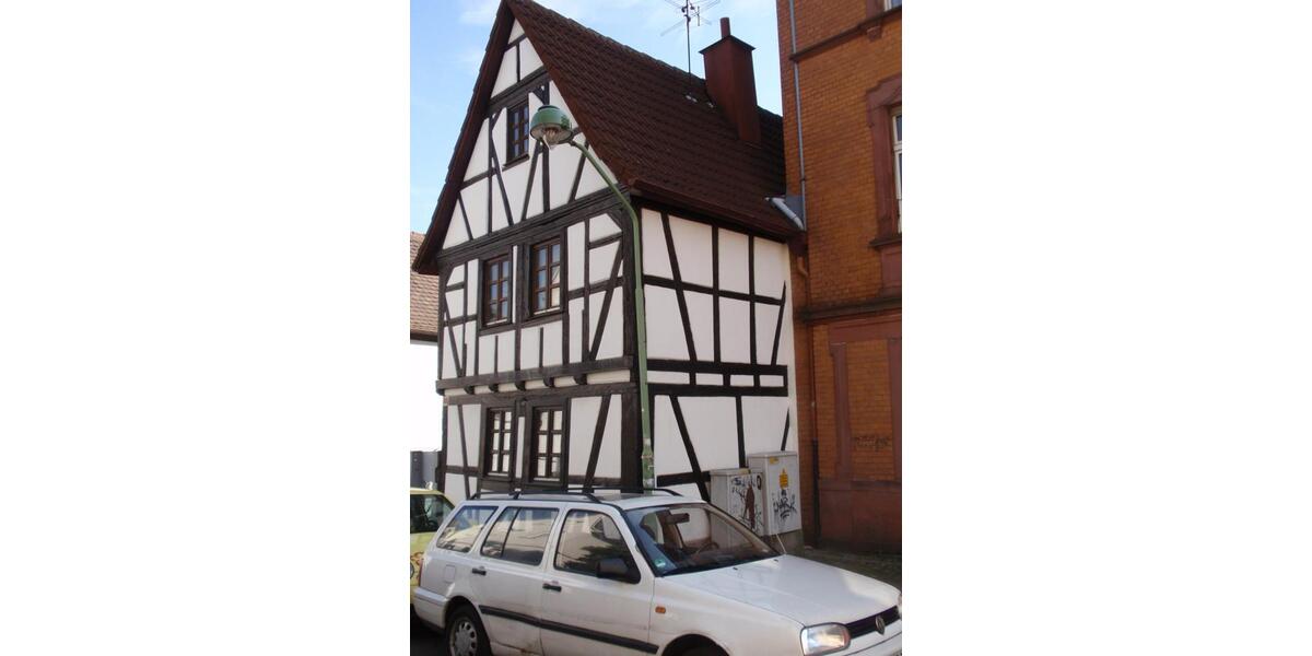 Etagenwohnung Frankfurt am Main Bornheim - 1 Zimmer, 35 m&sup2;, 700&euro; | Angebot:25853903
