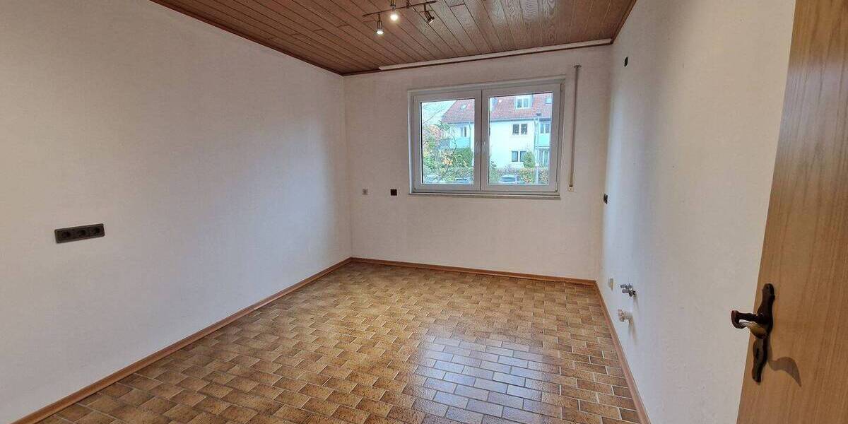 Mehrfamilienhaus, Wohnhaus Großkrotzenburg - 8 Zimmer, 288 m&sup2;, 615.000&euro; | Angebot:26092205