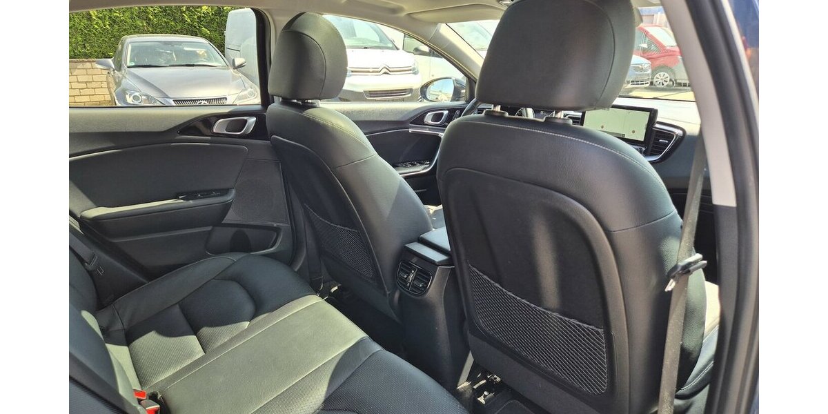 Kia XCeed Platinum Ed.,Kamera,carplay,Pano,Sitzhzg,PDC 80.745 km 17.890 &euro; Rodgau 63110