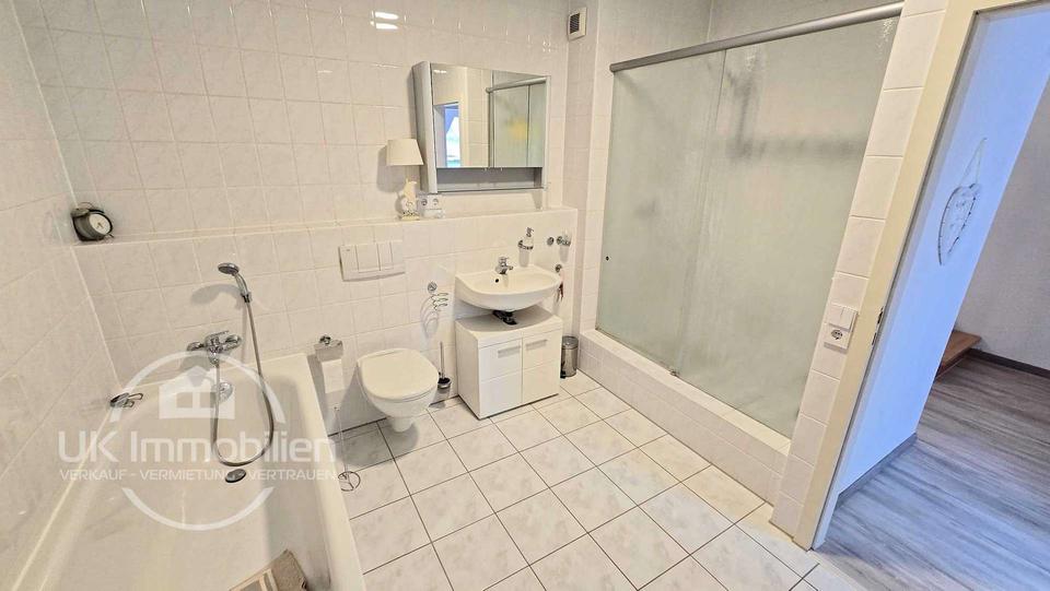 Reihenhaus Bad Vilbel - 6 Zimmer, 131 m&sup2;, 1.800&euro; | Angebot:25103751