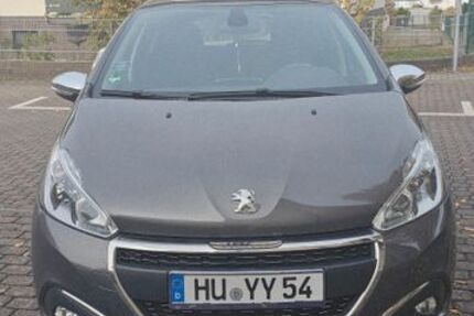 Peugeot 208 61.800 km 9.999 € Hanau 63456
