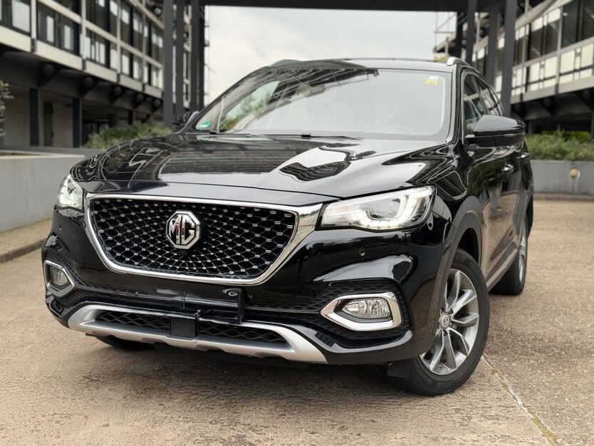 MG HS 49.200 km 16.980 € Frankfurt am Main 60528