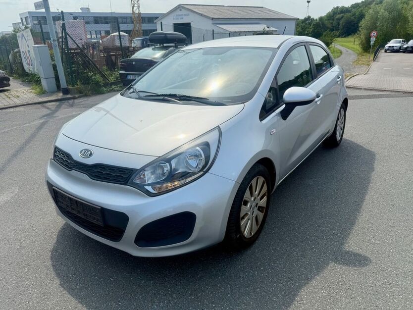 Kia Rio 101.000 km 4.600 € kelkheim 65779