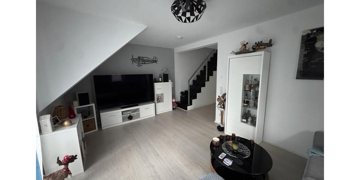 Schöne 2 Zimmer Wohnung mit EBK und Balkon in Bruchköbel 2 zimmer