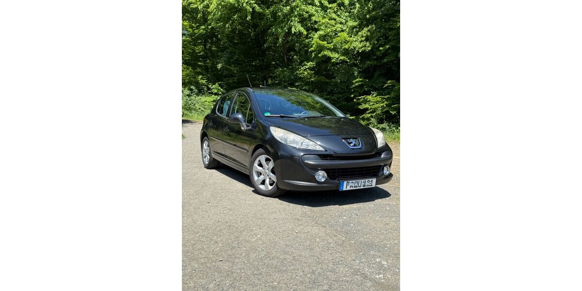 Peugeot 207 135.000 km 2.900 &euro; Frankfurt am Main 60439