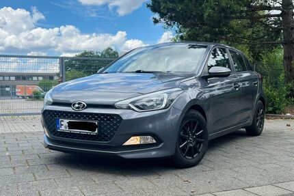Hyundai i20 95.500 km 8.900 &euro; Frankfurt am Main 60528