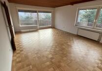 4 Zimmer Wohnung in Roßdorf