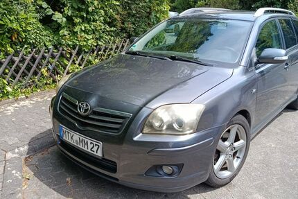 Toyota Avensis 310.000 km 1.000 &euro; Bad Soden 65812