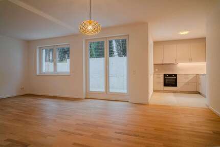 Wohnung Frankfurt am Main Mitte-West - 3 Zimmer, 105 m&sup2;, 2.210&euro; | Angebot:24366378