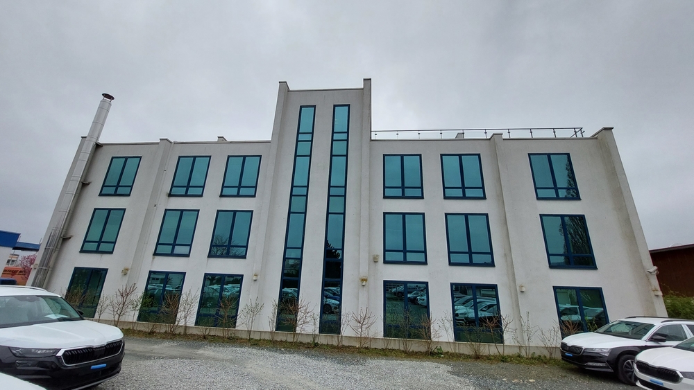 Hofheim Mitte - Moderne Bürofläche mit ca. 172 m² - Gewerbeobjekt Hofheim | Angebot:23768214