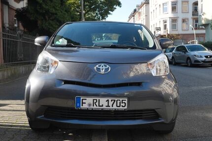 Toyota IQ 62.400 km 8.490 &euro; Frankfurt 60594