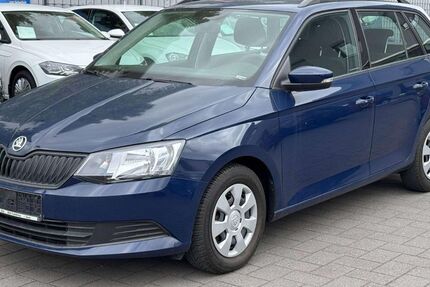 Skoda Fabia 123.500 km 5.499 &euro; Darmstadt 64293