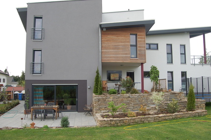 Einfamilien Architektenhaus + Einliegerwohnung ca. 350m² Wohnfläche Gesamt und ca. 802m² Grundstück in Top Lage ! 14 zimmer