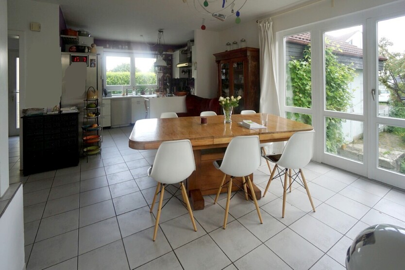 Bad Homburg-Kirdorf: Weg vom Einerlei!! Hier fühlen Sie sich spontan wohl. 5.5 zimmer