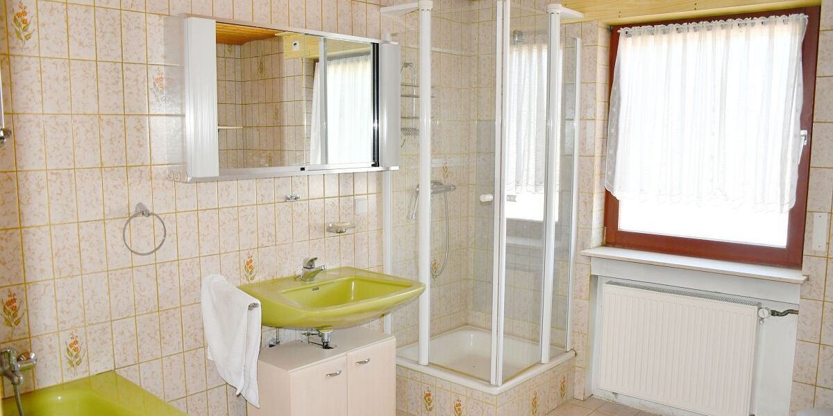 **RESERVIERT** Ein- bis Zweifamilienhaus mit viel Platz in Darmstadt-WaldkolonieWeststadt - Einfamilienhaus Darmstadt Darmstadt/Viertel | Angebot:27196846