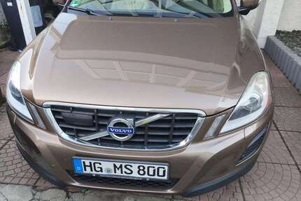 Volvo XC60 273.000 km 7.500 &euro; Schmitten im Taunus 61389
