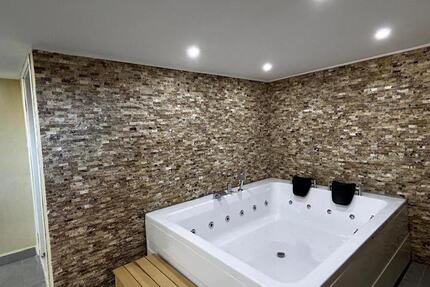 Haus Offenbach am Main Buchrain - 5 Zimmer, 300 m&sup2;, 298.000&euro; | Angebot:25903264