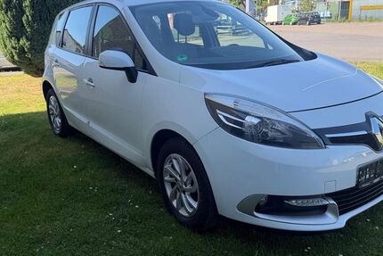 Renault Scenic 144.000 km 5.400 &euro; Mörfelden 64546