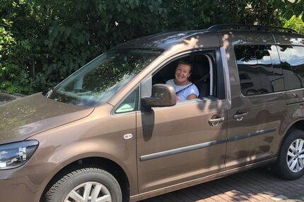 VW Caddy 118.555 km 9.990 &euro; Bad Vilbel 61118