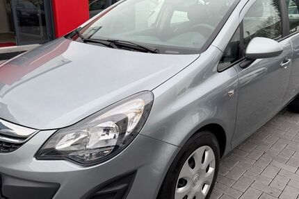 Opel Corsa 142.000 km 5.999 &euro; FRANKFURT AM MAIN 60488