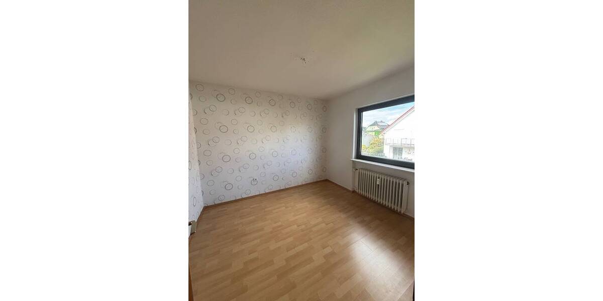 Etagenwohnung Seligenstadt / Froschhausen Froschhausen - 5 Zimmer, 90 m&sup2;, 800&euro; | Angebot:26118967