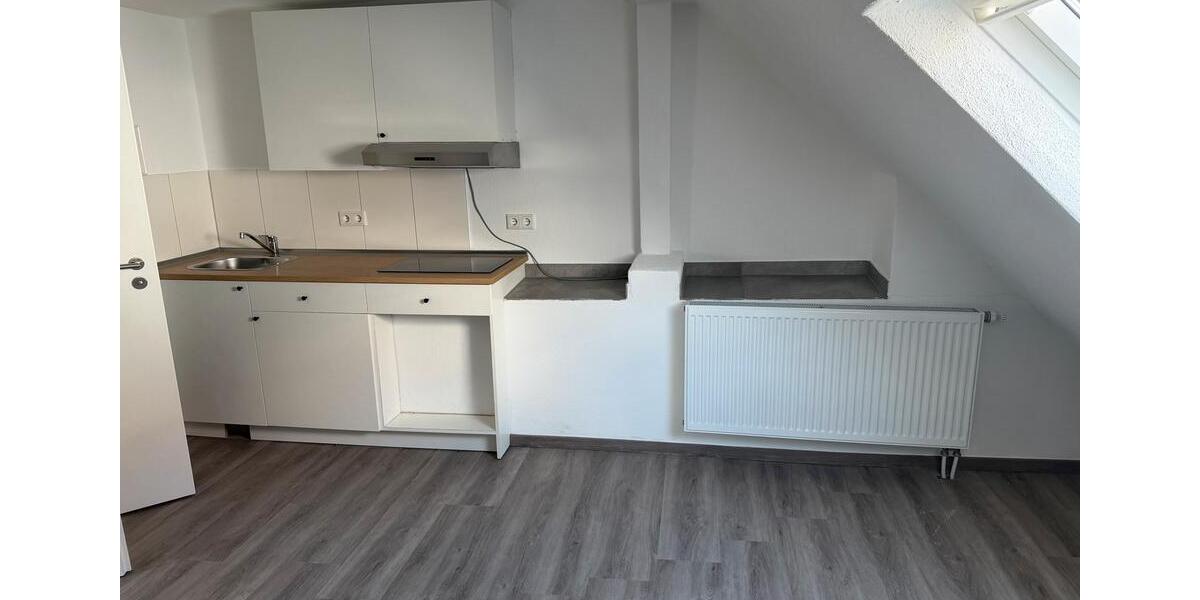 Dachgeschoßwohnung Friedberg (Hessen) - 1 Zimmer, 30 m&sup2;, 530&euro; | Angebot:26268505